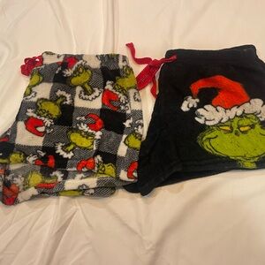 Dr. Seuss Grinch Fleece Pajama Shorts